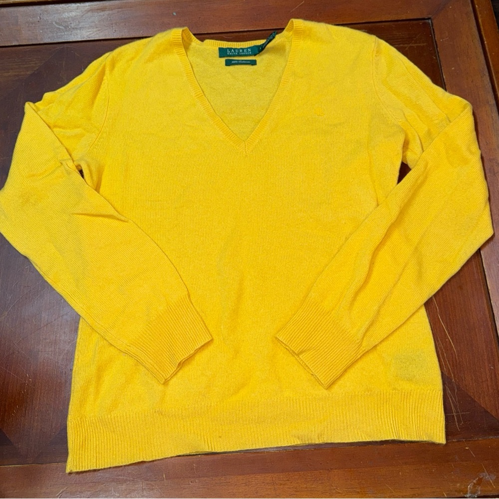 LAUREN Ralph Lauren 100% Cashmere V-Neck Sweater Women’s Small Pullover Yellow